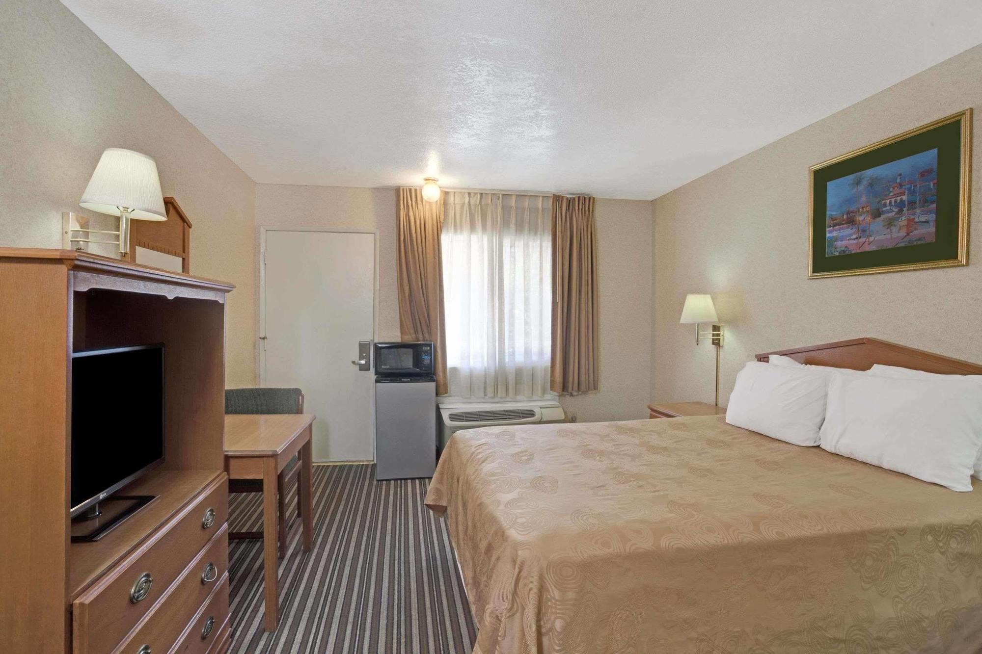 Buena Park Inn Exterior photo